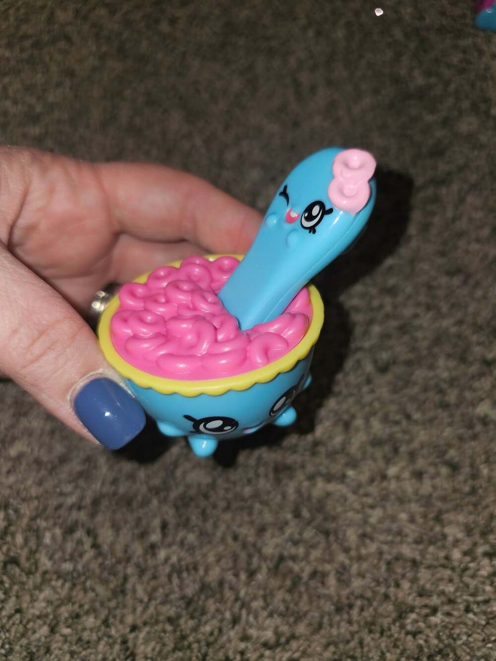 Shopkins Moose Toy Blue Bowl With Pink Cereal And Spoon
